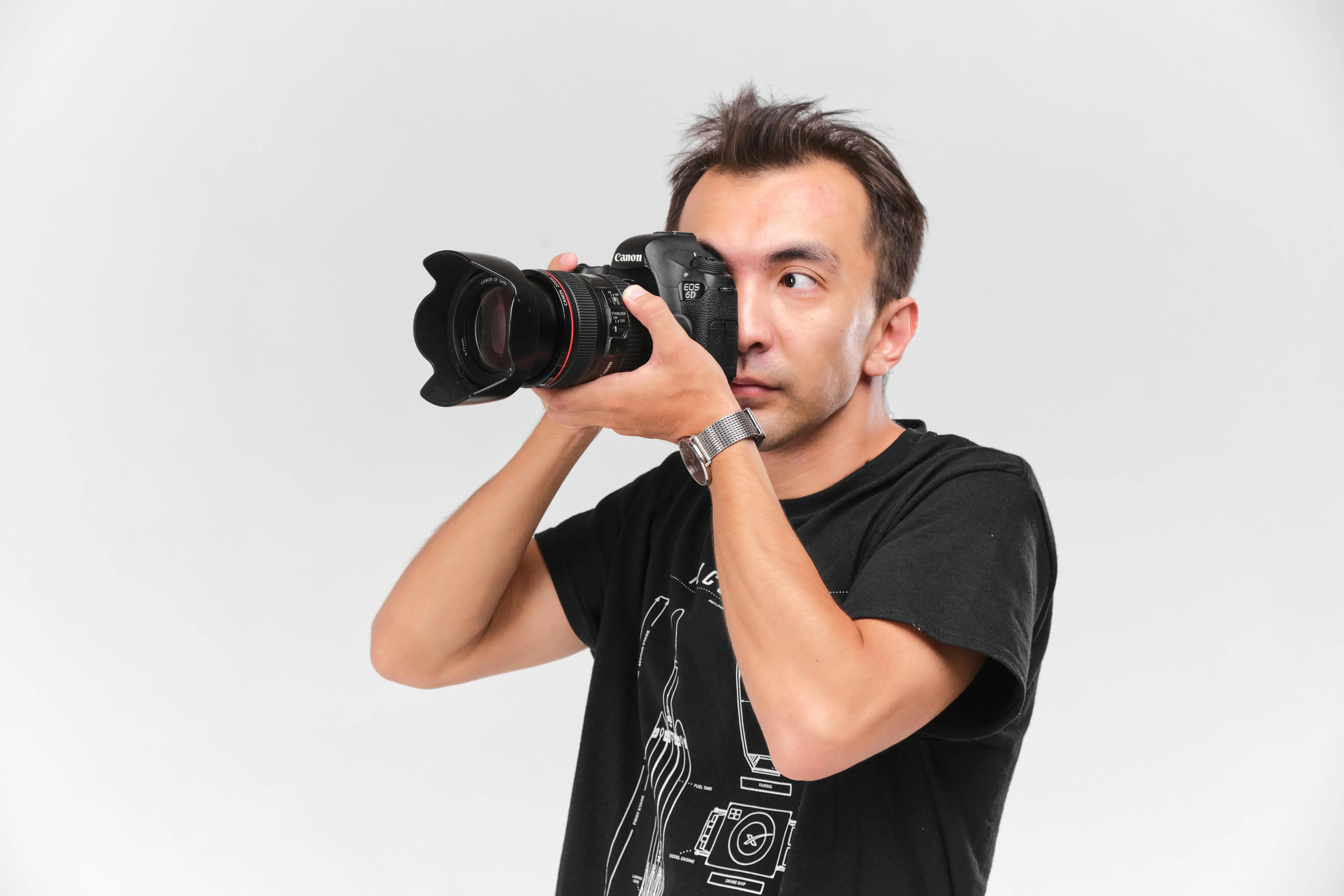 Elopement Wedding Photographer: Scenic Ceremonies, and Intimate Portraits Across the US in 2026